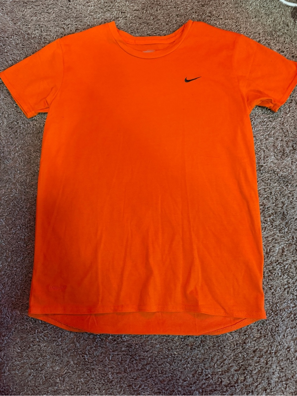 Nike - Picture 2 of 4